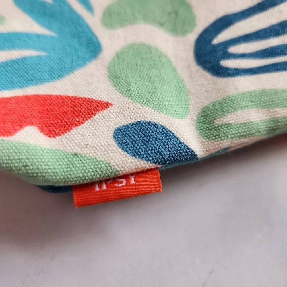 Ipsy glam bag 2021 mini cosmetic bag coral fern pattern on cloth Force of Nature